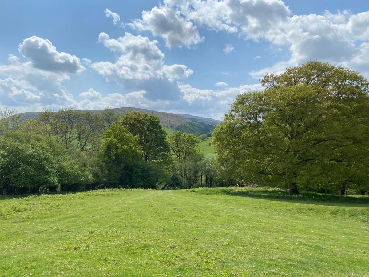 Black Mountains Glamping Ξενοδοχείο Abergavenny Εξωτερικό φωτογραφία